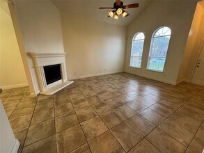 8213 3 Bars Dr in Fort Worth, TX - Building Photo - Building Photo