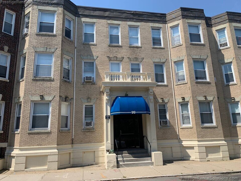 99 Gordon St, Unit 8 Photo