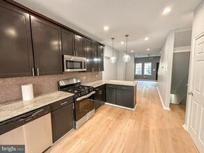753 S Chadwick St in Philadelphia, PA - Building Photo - Building Photo