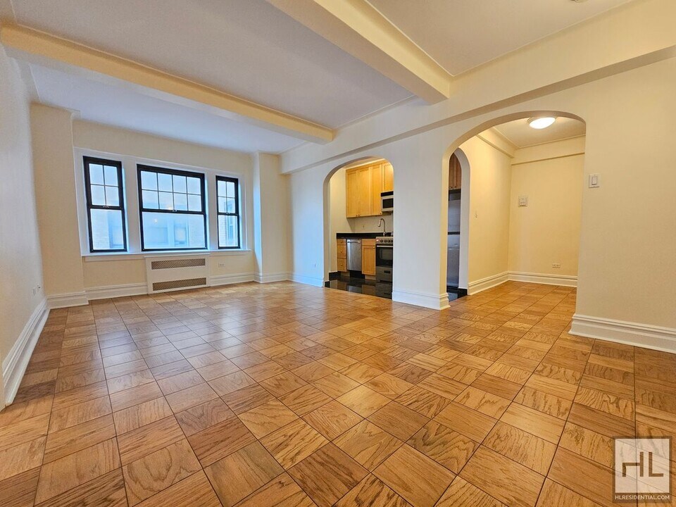 1-Bedroom Apartment in West Village | 9th  in New York, NY - Building Photo