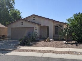 2371 E Stone Stable Dr in Tucson, AZ - Building Photo