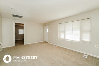 3566 4th Ave in Grove City, OH - Building Photo - Building Photo