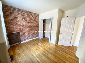 99 Saint Botolph St, Unit 6 in Boston, MA - Building Photo
