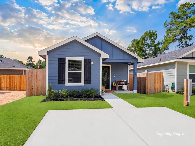 property at 11950 Detar Ct
