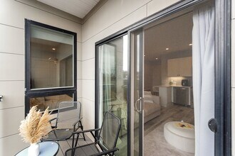 1457 Tremont St in Boston, MA - Foto de edificio - Building Photo