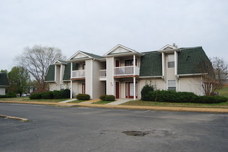 Quail Ridge at Mallard Pointe in Arab, AL - Building Photo - Building Photo