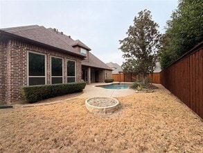 8116 Canyon Oak Dr in North Richland Hills, TX - Building Photo - Building Photo