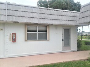 94 Valencia C in Delray Beach, FL - Building Photo - Building Photo