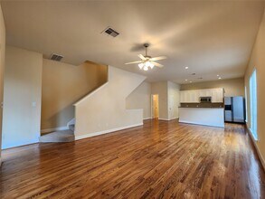 4100 Blossom St in Houston, TX - Building Photo - Building Photo