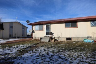 713 Halbert St in Ranchester, WY - Building Photo