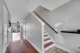 200 Sterling Springs Ln in Altamonte Springs, FL - Building Photo - Building Photo