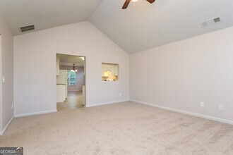 8548 Guthrie Dr in Riverdale, GA - Building Photo - Building Photo