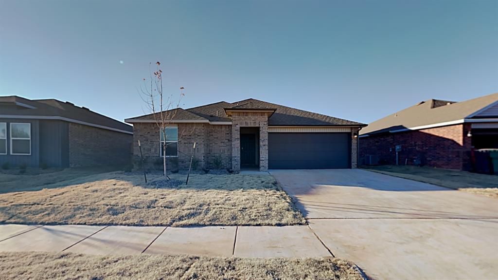 14217 Babbling Brook Dr in Piedmont, OK - Building Photo