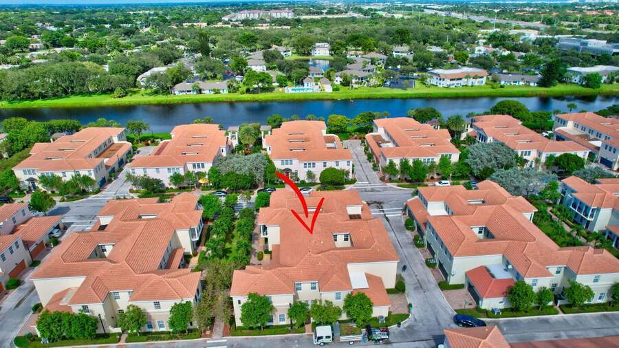 8309 NW 8th Terrace in Boca Raton, FL - Building Photo