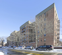 3813 149th St in Flushing, NY - Building Photo - Building Photo