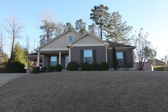 821 Addison Court in Auburn, AL - Building Photo - Building Photo