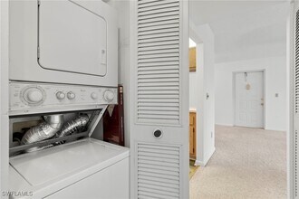 9970 Sailview Ct in Ft. Myers, FL - Building Photo - Building Photo