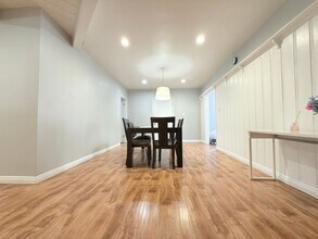 16656 Nordhoff St in Los Angeles, CA - Building Photo - Building Photo