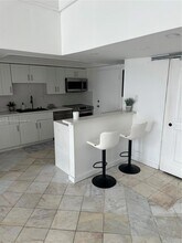 18041 Biscayne Blvd, Unit PH02 in Aventura, FL - Building Photo - Building Photo