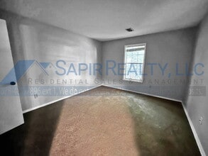 1105 Natchez Trace in Atlanta, GA - Building Photo - Building Photo