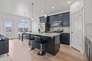 4116 W 1530 N in Lehi, UT - Building Photo