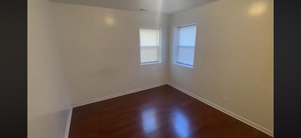 2530 W Fitch Ave in Chicago, IL - Building Photo - Building Photo