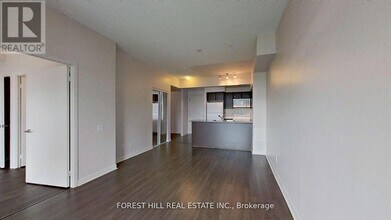 525 Wilson Ave in Toronto, ON - Building Photo - Building Photo