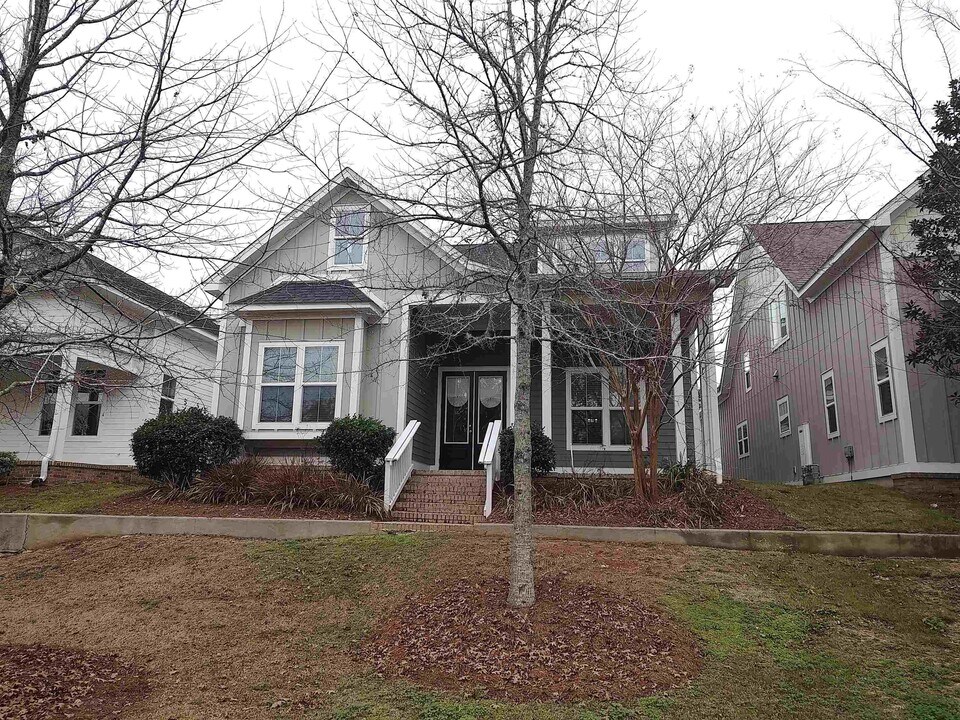 3549 Esplanade Way in Tallahassee, FL - Building Photo