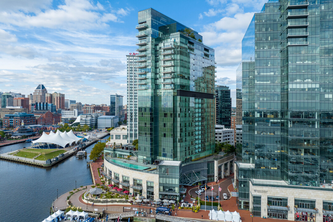 Four Seasons Residential Condos in Baltimore, MD - Building Photo