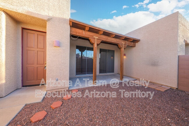 2927 N Cardell Cir in Tucson, AZ - Building Photo - Building Photo