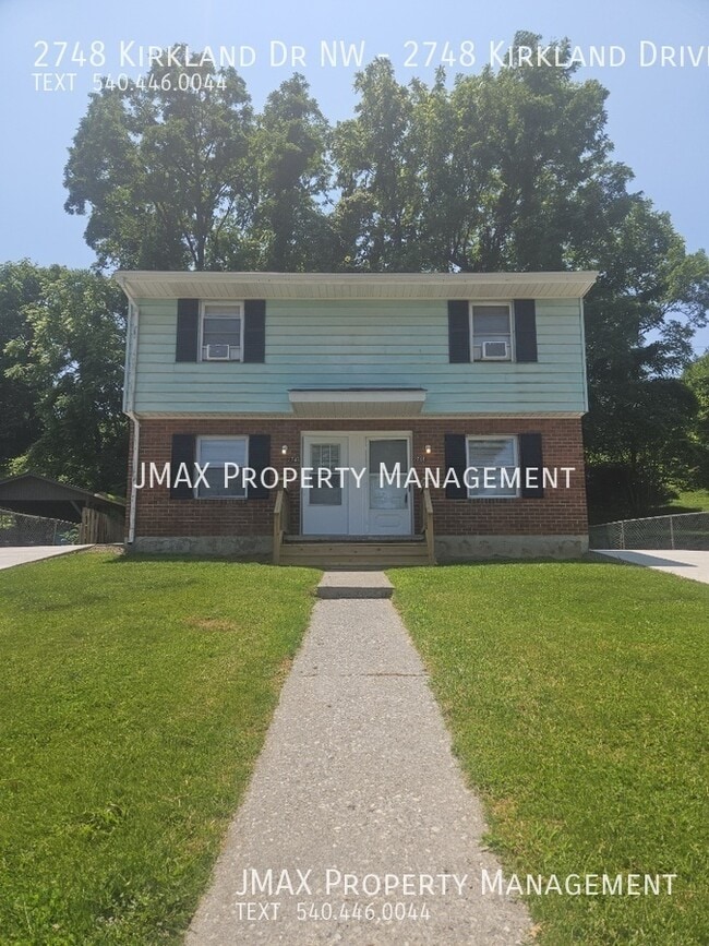 property at 2748 Kirkland Dr NW