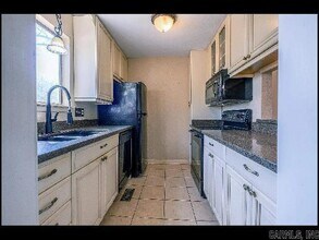 503 Green Mountain Cir in Little Rock, AR - Building Photo - Building Photo