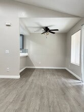 1031 S Palmetto Ave in Ontario, CA - Building Photo - Building Photo