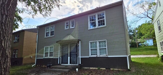 property at 1210 N Union St