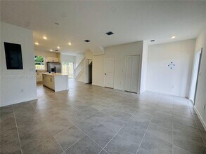 223 NW 11th Ct in Florida City, FL - Building Photo - Building Photo