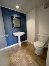 6432 Caminito Listo in San Diego, CA - Building Photo - Building Photo
