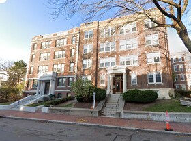 333 Harvard St in Cambridge, MA - Building Photo