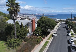 708-710 W 36th St San Pedro, CA 90731 Apartamentos