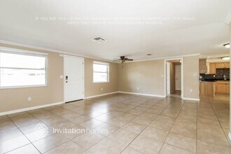 4048 Sunray Dr, Unit 66-612 in Holiday, FL - Building Photo - Building Photo