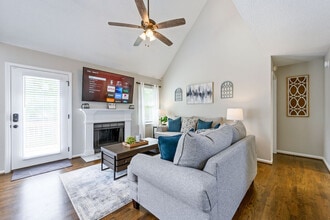 13 Windfield Dr in Cartersville, GA - Building Photo - Building Photo