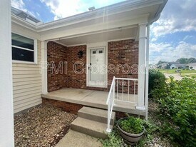 6752 Bristlewood Dr in Youngstown, OH - Building Photo