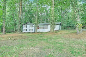 1748 Pamela Cir SW in Marietta, GA - Building Photo - Building Photo