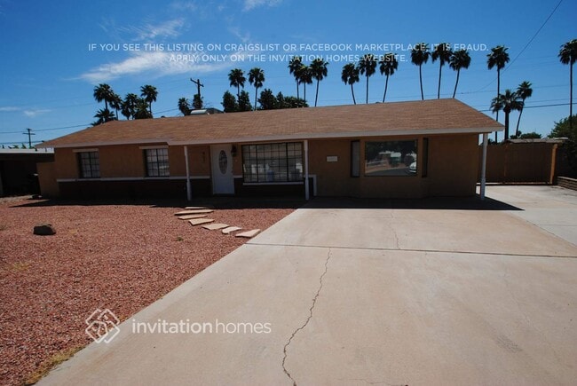 property at 907 N Wedgewood Dr