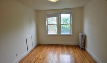 1626 Commonwealth Ave, Unit 12 in Boston, MA - Building Photo - Building Photo