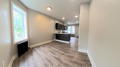 715 N 8th St in Newark, NJ - Building Photo - Building Photo