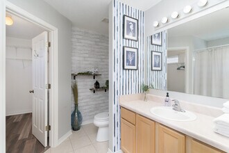 6464 Starfish Cv in Gulf Breeze, FL - Building Photo - Building Photo