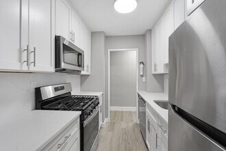 201 St Pauls Ave, Unit 1J in Jersey City, NJ - Foto de edificio - Building Photo