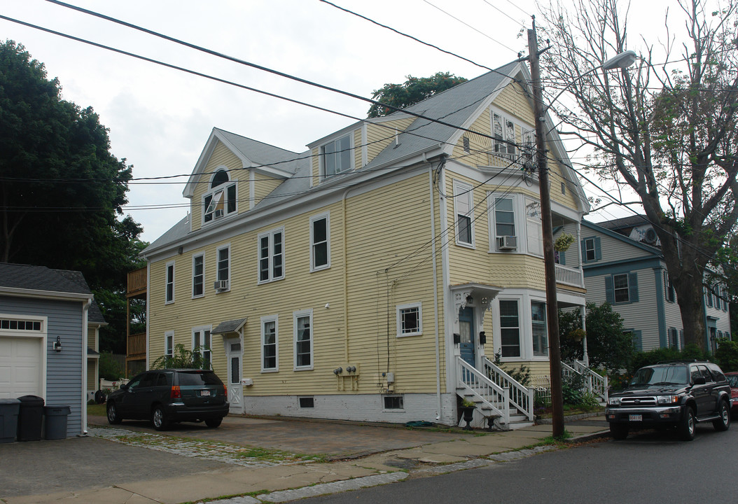 17 Washington St in Newburyport, MA - Foto de edificio