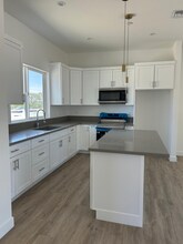 9232 E Ave T 6 in Littlerock, CA - Building Photo - Building Photo