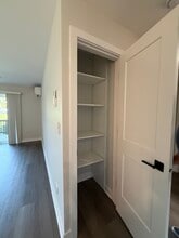 2222 S Goebbert Rd, Unit 157 in Arlington Heights, IL - Building Photo - Building Photo